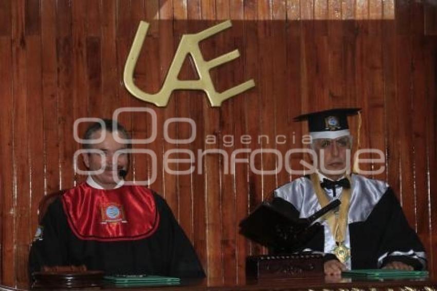 DOCTOR HONORIS CAUSA