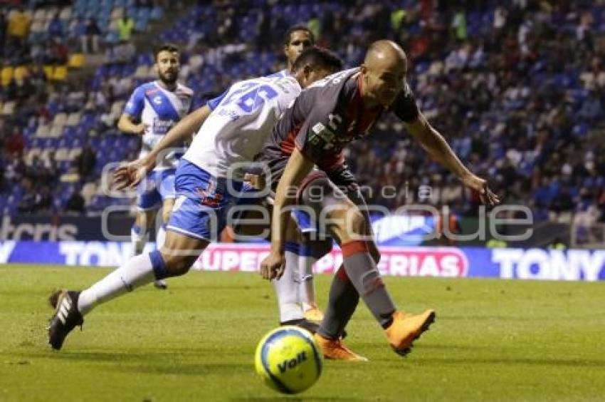 FÚTBOL . CLUB PUEBLA VS NECAXA