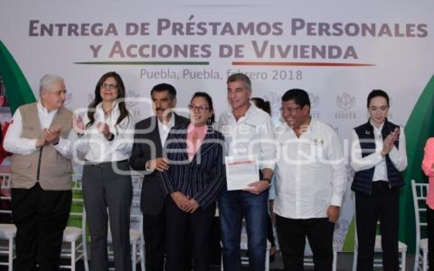 ISSSTE . ENTREGA PRÉSTAMOS