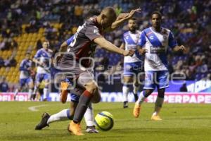 FÚTBOL . CLUB PUEBLA VS NECAXA