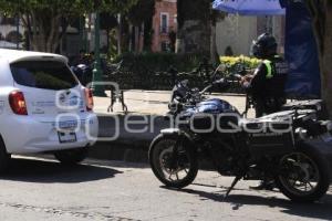 SEGURIDAD . POLICÍAS