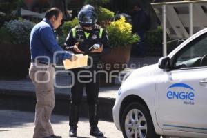 SEGURIDAD . POLICÍAS