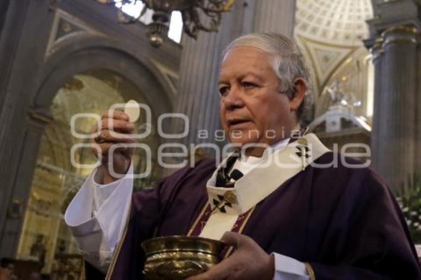 MISA DOMINICAL . CATEDRAL