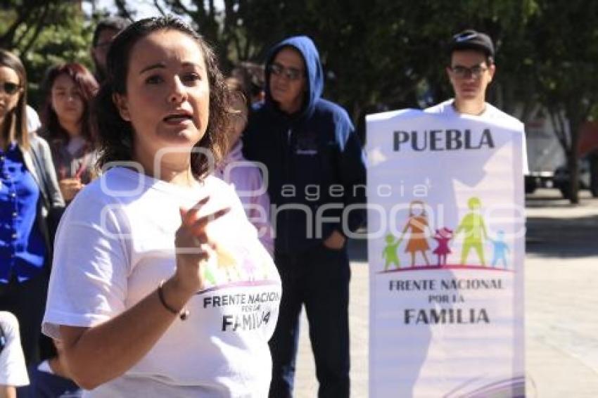 FRENTE NACIONAL DE LA FAMILIA