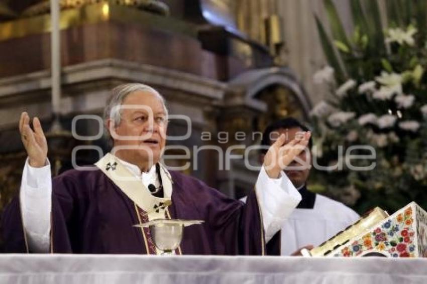 MISA DOMINICAL . CATEDRAL