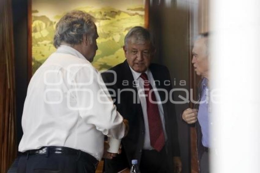 AMLO . REUNIÓN EMPRESARIOS