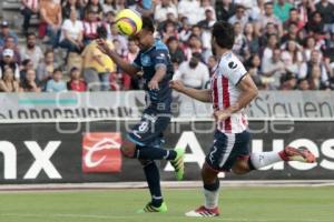 FÚTBOL . LOBOS BUAP VS CHIVAS