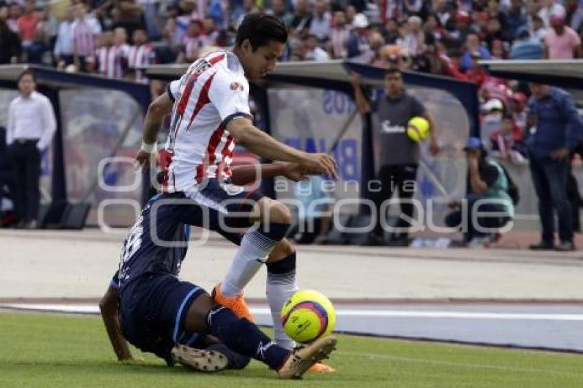 FÚTBOL . LOBOS BUAP VS CHIVAS