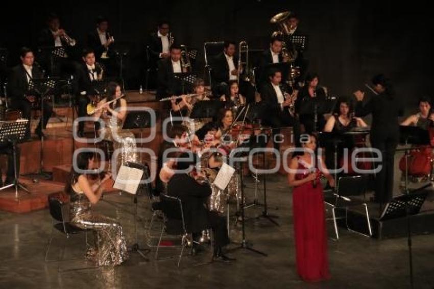 GRAN ENSAMBLE COROS Y ORQUESTA