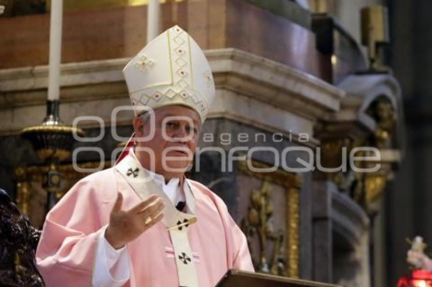 MISA DOMINICAL . CATEDRAL