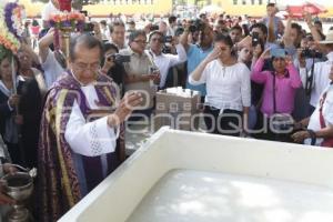 FIESTA DE LA TLAHUANCA . CHOLULA