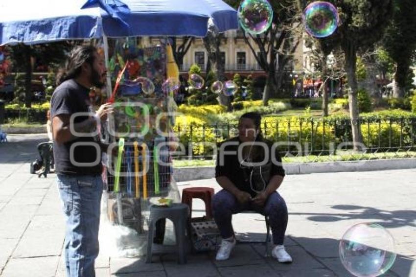 VENDEDORES . ZÓCALO