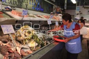 PESCADOS  Y MARISCOS