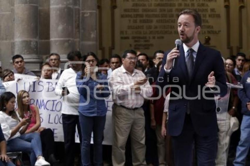 GOBIERNO MUNICIPAL . FIRMA SINDICATO