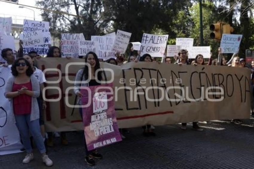 MANIFESTACIÓN ALERTA DE GENERO