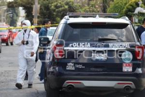 POLICÍA MUNICIPAL MUERTO . OXXO