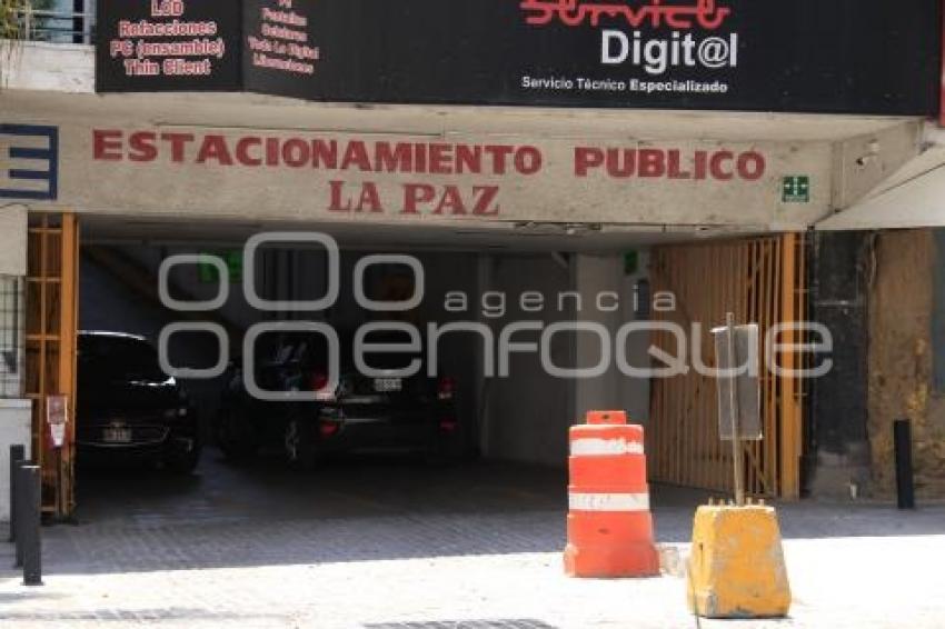 ESTACIONAMIENTOS PÚBLICOS