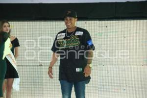 PRESENTACIÓN  UNIFORME PERICOS DE PUEBLA