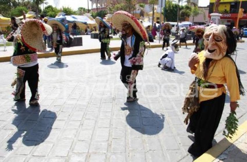 TECUANES . ACATLÁN