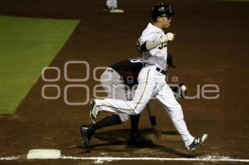 BÉISBOL . PERICOS VS GUERREROS