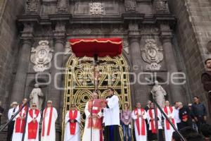 PROCESIÓN . VIERNES SANTO