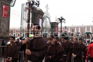 PROCESIÓN . VIERNES SANTO