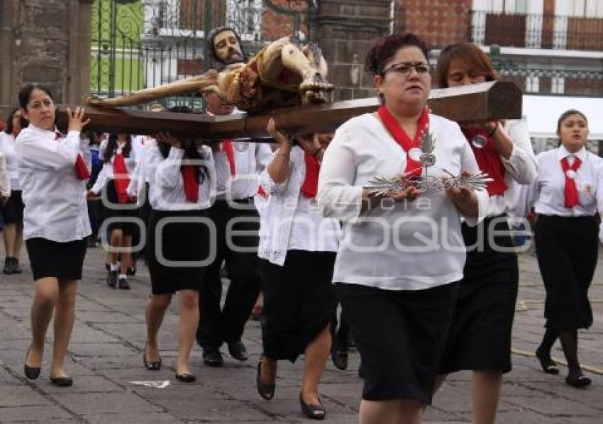 PROCESIÓN . VIERNES SANTO