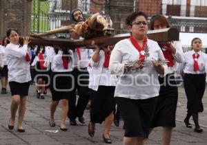 PROCESIÓN . VIERNES SANTO