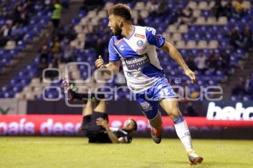 FÚTBOL . CLUB PUEBLA VS PACHUCA