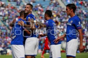 FÚTBOL . CRUZ AZUL VS LOBOS BUAP