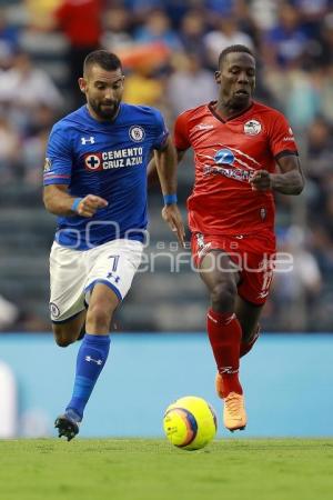 FÚTBOL . CRUZ AZUL VS LOBOS BUAP