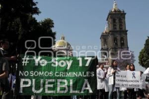 MANIFESTACIÓN . MÉDICOS