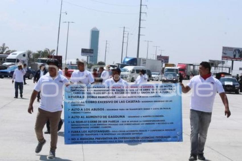 MANIFESTACIÓN AUTOPISTA