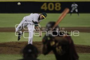 BÉISBOL . PERICOS VS UNIÓN LAGUNA