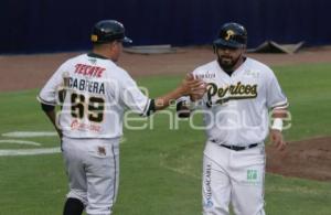 BÉISBOL . PERICOS VS UNIÓN LAGUNA