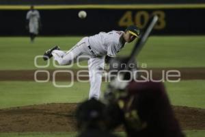 BÉISBOL . PERICOS VS UNIÓN LAGUNA