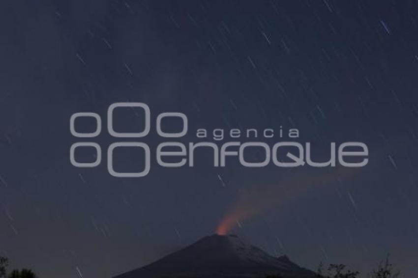 VOLCÁN POPOCATÉPETL . INCANDESCENCIA