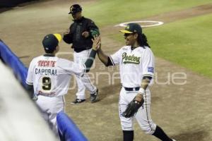 BÉISBOL . PERICOS VS GENERALES