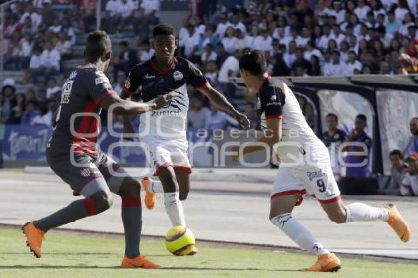 FÚTBOL . LOBOS BUAP VS NECAXA
