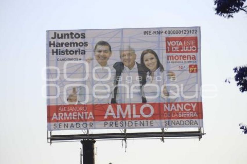 MORENA . PUBLICIDAD