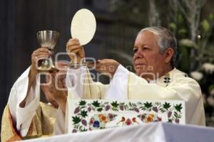 MISA DOMINICAL . CATEDRAL