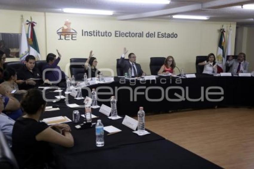 SESIÓN IEE