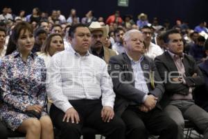 COMPROMISO POR PUEBLA .  ENTREGA CONSTANCIAS