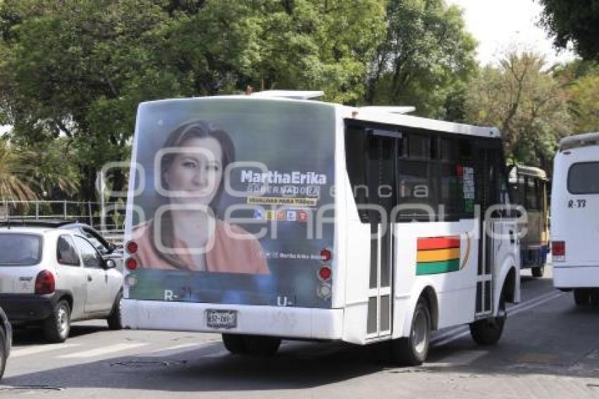 PUBLICIDAD TRANSPORTE PÚBLICO