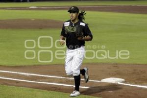 BÉISBOL . PERICOS VS YUCATÁN