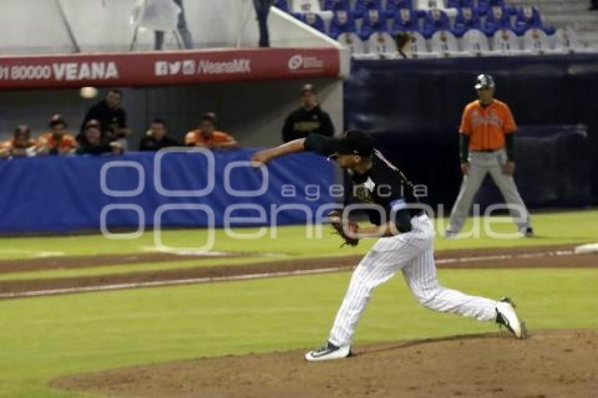 BÉISBOL . PERICOS VS YUCATÁN