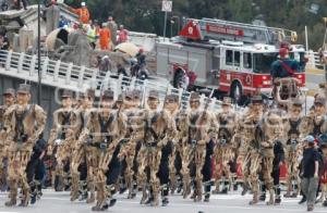 DESFILE 5 DE MAYO