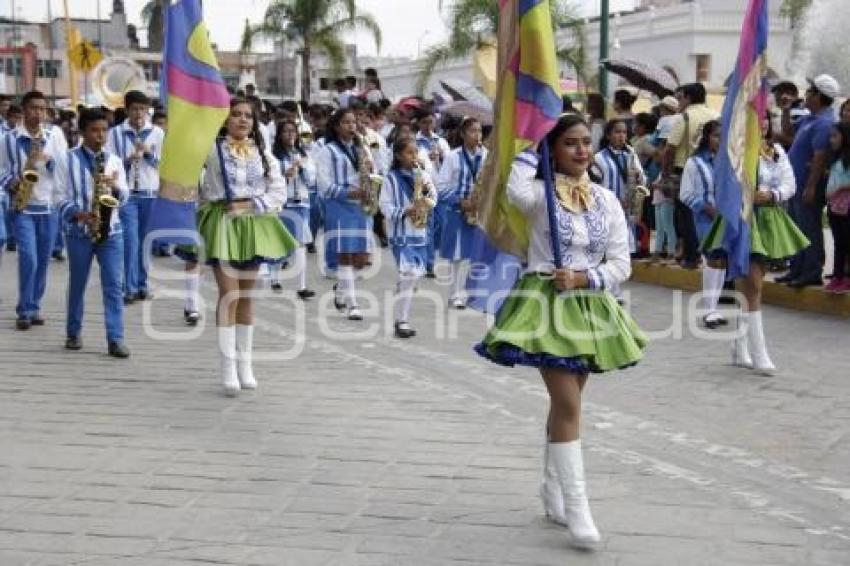 DESFILE 5 DE MAYO . ACATLÁN