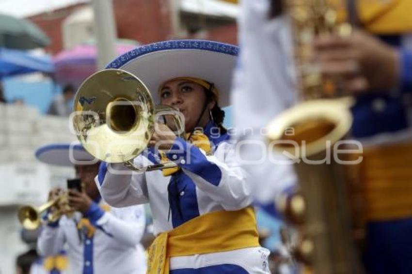 DESFILE 5 DE MAYO