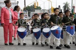 DESFILE 5 DE MAYO . ACATLÁN